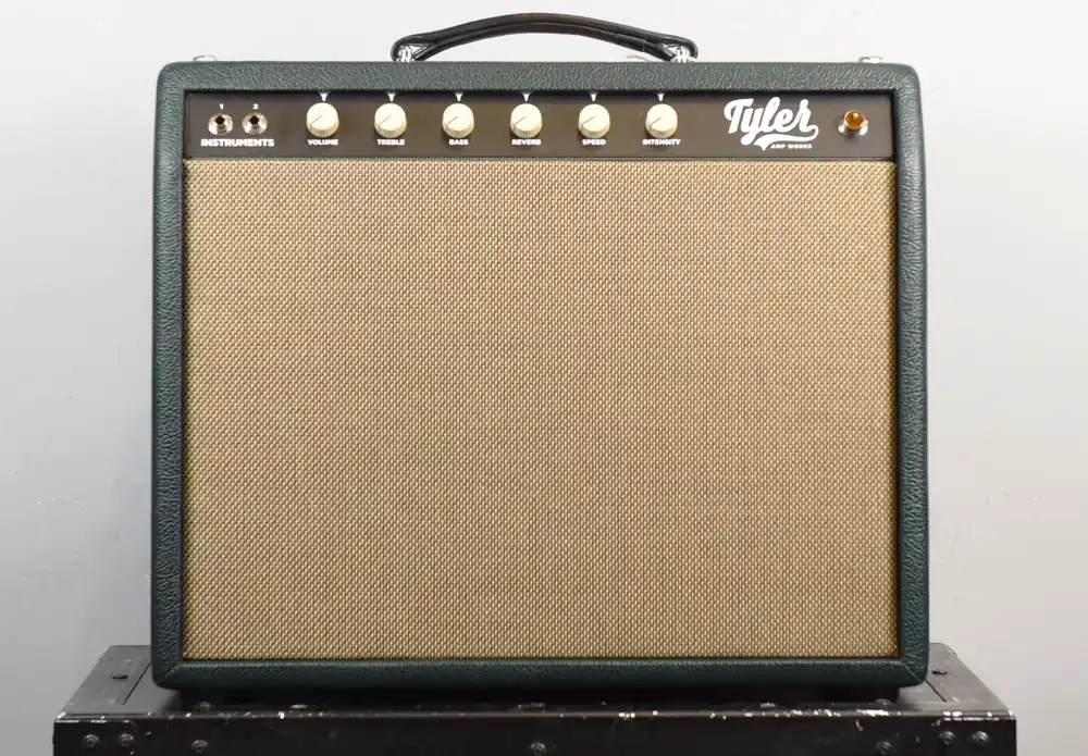 JT22 1-12 Combo– Dave's Guitar Shop One Day Deal