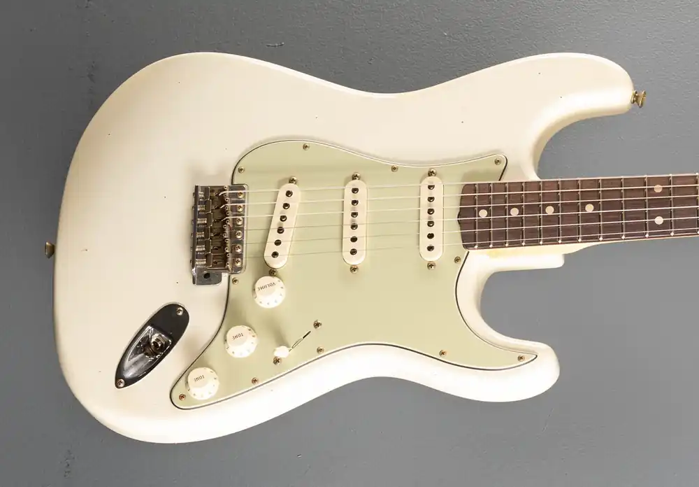 1960 Journeyman Relic Stratocaster– Dave's Guitar Shop Bargain