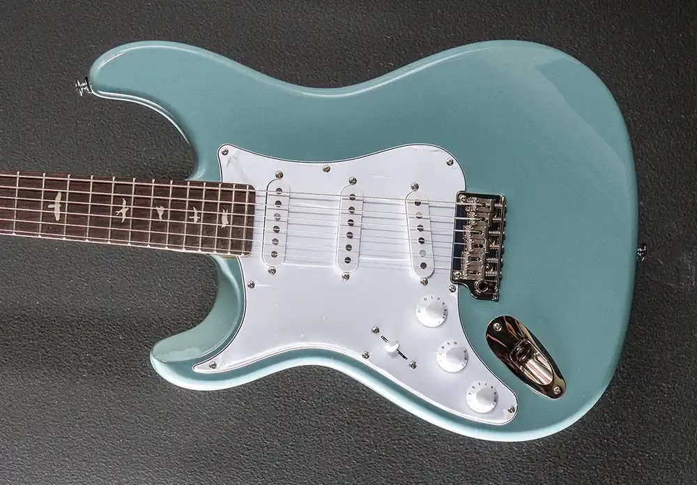 SE Silver Sky w/Rosewood Left Hand - Stone Blue– Dave's Guitar Shop Buy Direct
