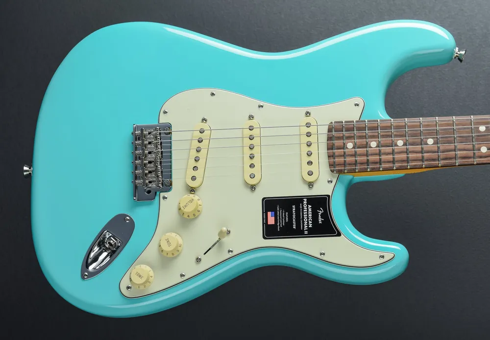 Exclusive Offer Dave's Guitar Shop Limited Edition American Professional II Stratocast