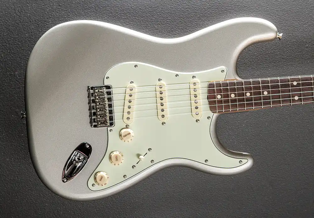 Robert Cray Stratocaster - Inca Silver– Dave's Guitar Shop No Minimum Order