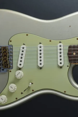 1960 Journeyman Relic Strat– Dave's Guitar Shop Special Discount