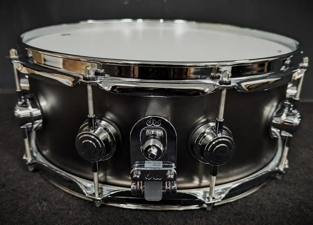 Get Yours Collector's Series Satin Black over Brass Snare– Dave's Guitar Shop