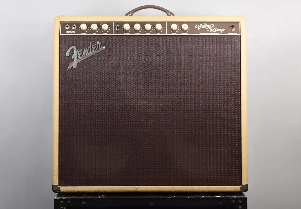 Instant Buy USED Vibro-King, 90's– Dave's Guitar Shop