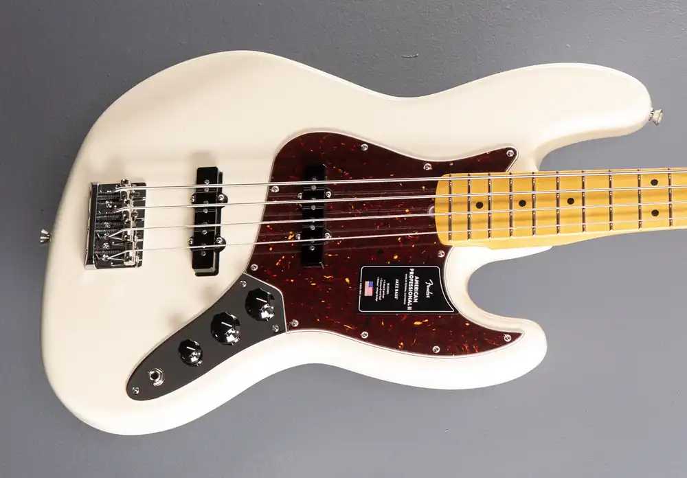 American Professional II Jazz Bass - Olympic White w/Maple– Dave's Guitar Shop Free Returns
