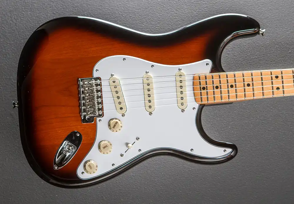 Best Choice Jimi Hendrix Stratocaster - 3 Color Sunburst– Dave's Guitar Shop