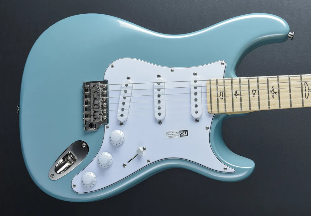 Final Sale John Mayer Silver Sky - Polar Blue w/Maple– Dave's Guitar Shop