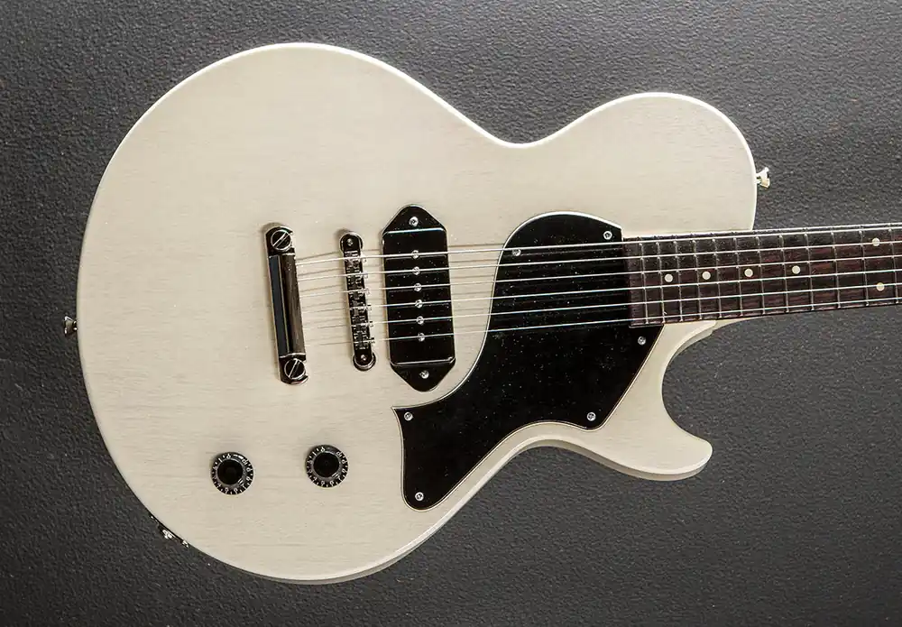 290 S– Dave's Guitar Shop Trusted Brand