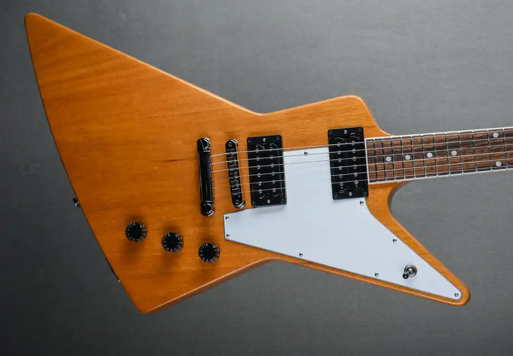Premium 70's Explorer - Antique Natural– Dave's Guitar Shop