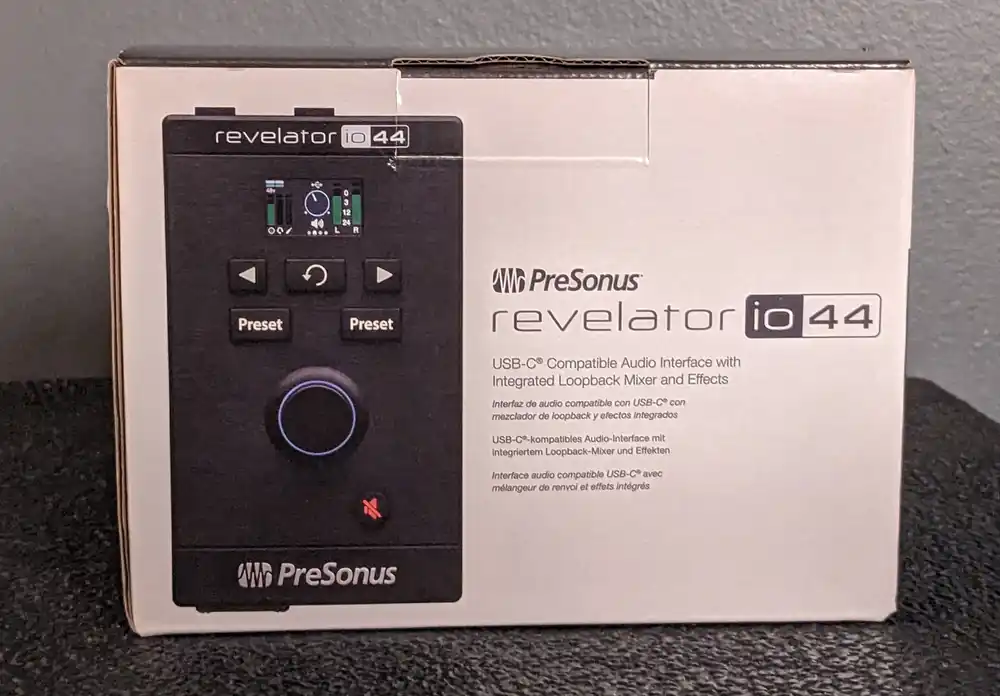 Latest Revelator io44 USBC Audio Interface, Recent– Dave's Guitar Shop