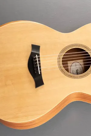 Academy 12E– Dave's Guitar Shop Hot Deal