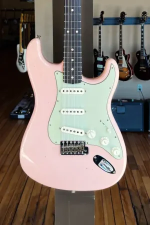 1960 Journeyman Relic Strat– Dave's Guitar Shop Price Cut