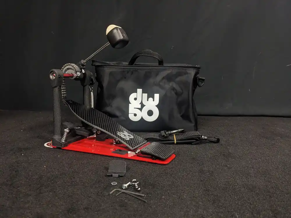 Exclusive Limited Edition 50th Anniversary Carbon Fiber 5000 Single Pedal– Dave's Guitar Shop