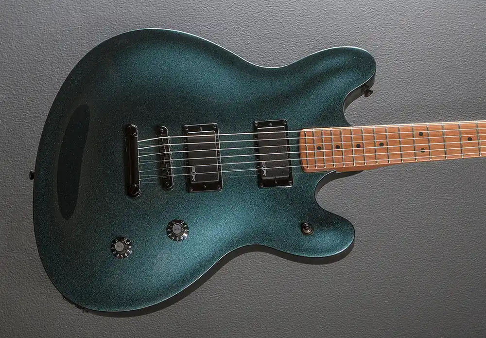 Contemporary Active Starcaster - Gunmetal Metallic– Dave's Guitar Shop New Arrival