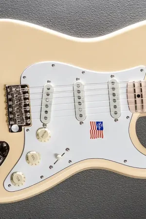 Yngwie Malmsteen Stratocaster - Vintage White w/Maple– Dave's Guitar Shop Bargain
