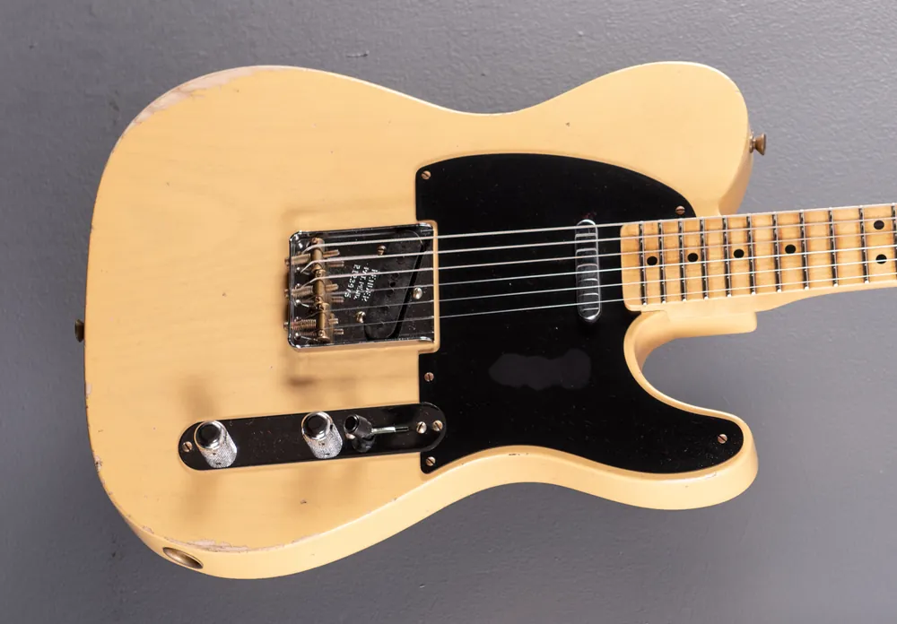 Limited Offer 1952 Relic Telecaster– Dave's Guitar Shop