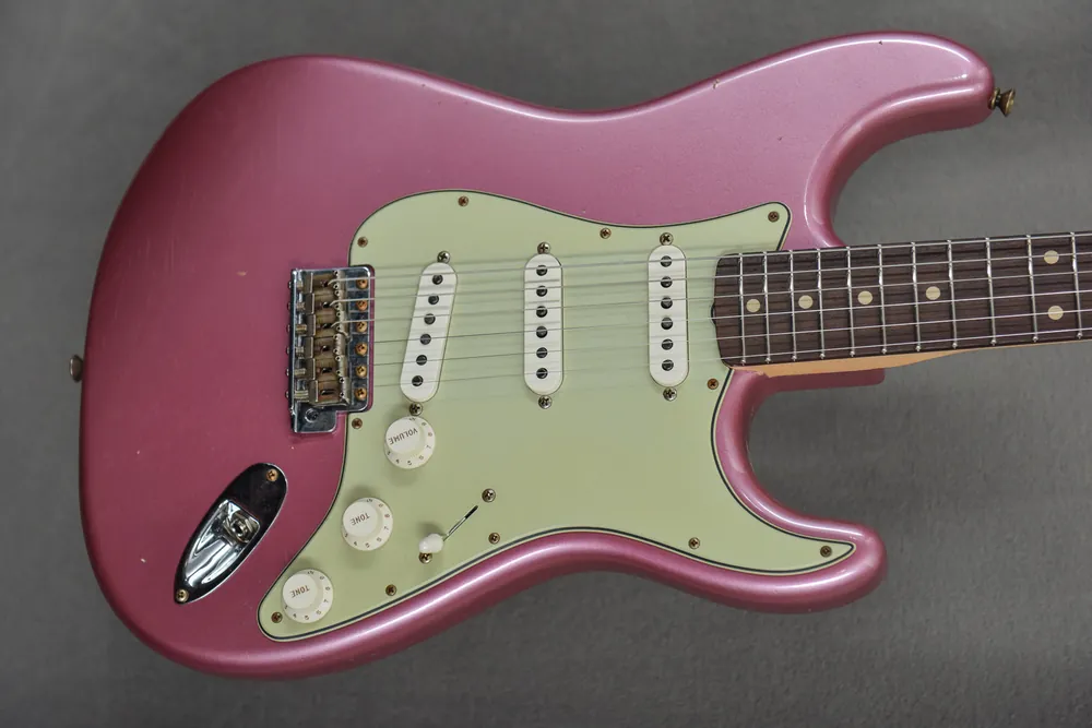 1960 Journeyman Relic Strat– Dave's Guitar Shop Last Chance