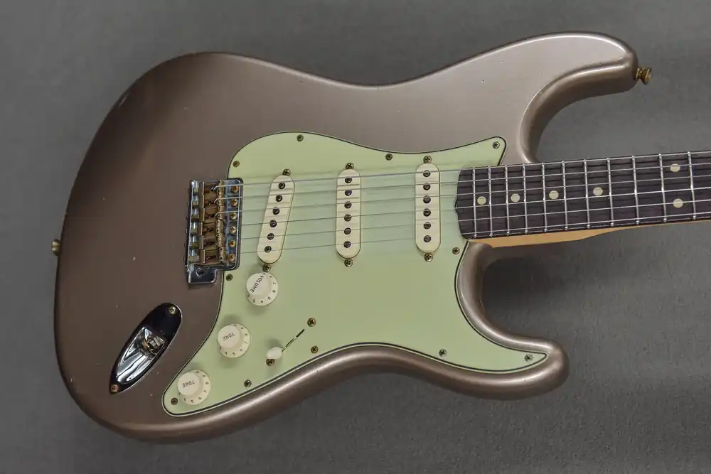 1960 Journeyman Relic Strat– Dave's Guitar Shop In Demand