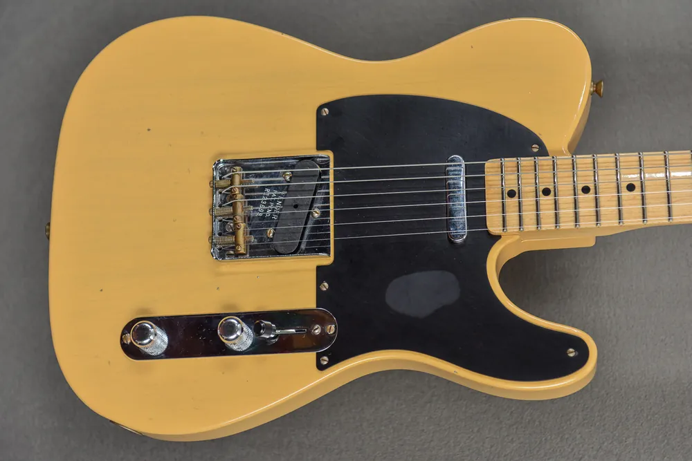 Brand New 1952 Journeyman Relic Telecaster– Dave's Guitar Shop