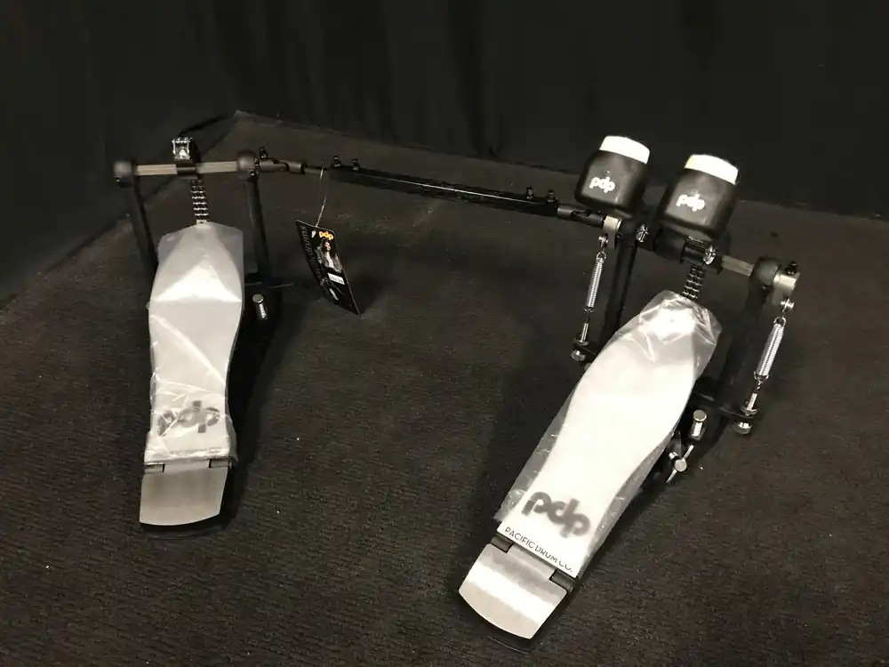 Low Price 800 Series Double Bass Drum Pedal– Dave's Guitar Shop